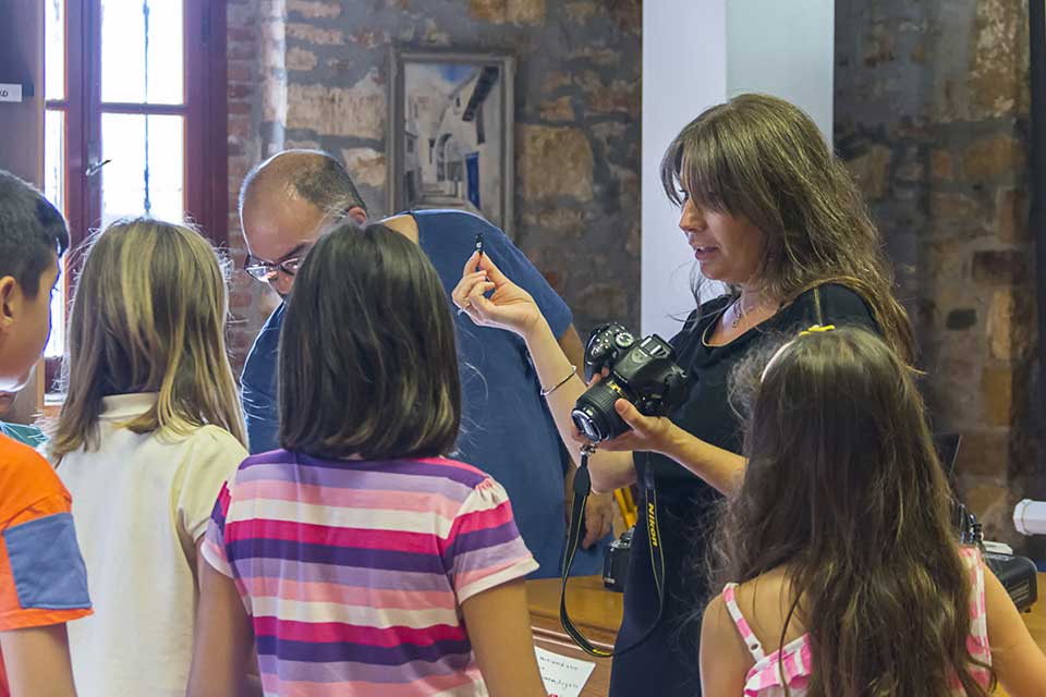 exereunitis tou kosmou1