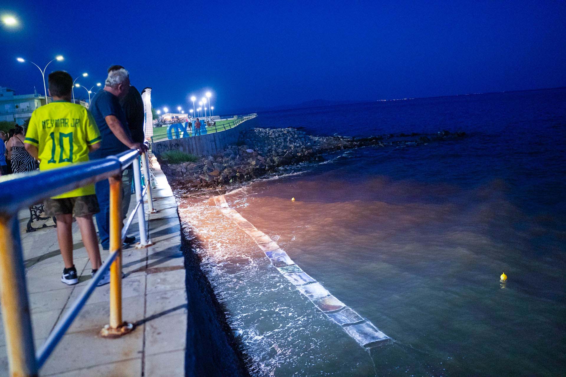 Υποβρύχια Έκθεση Φωτογραφίας "Φως & Ύδωρ"