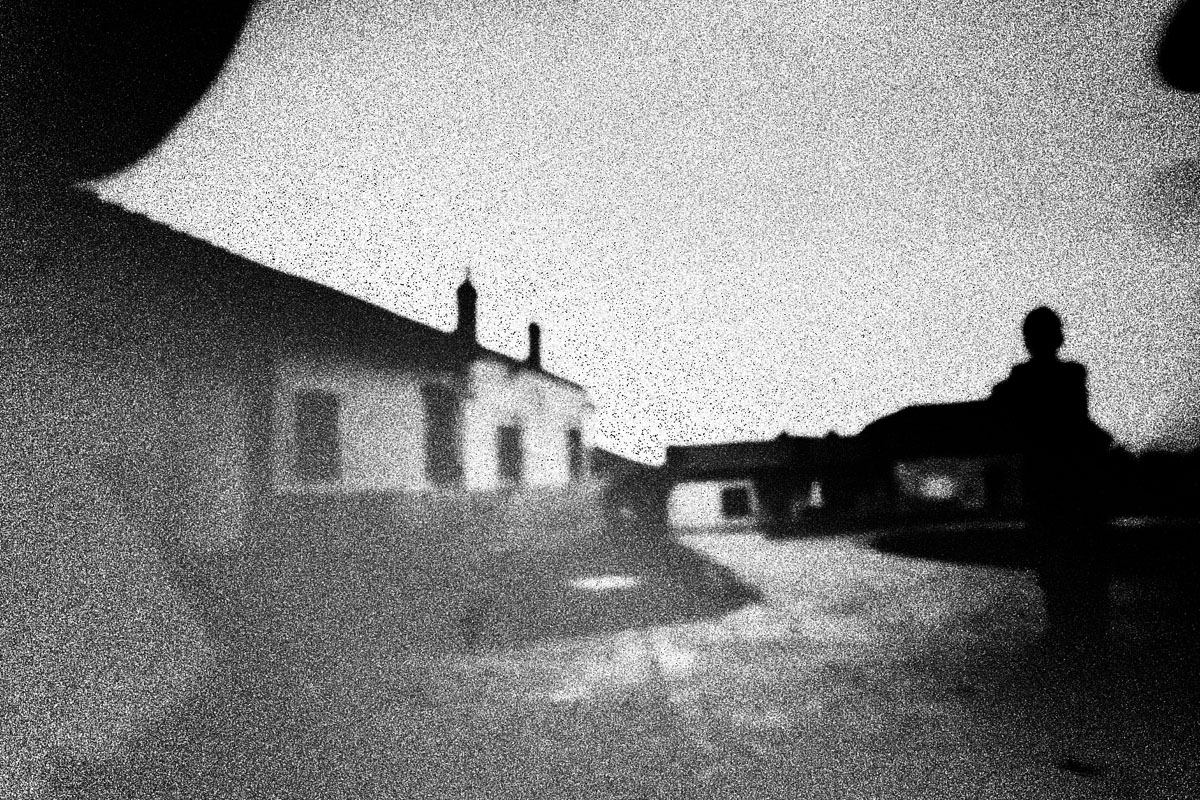 Photography workshop "What's in the black box?" in Soufli